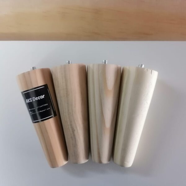 Wooden screw on legs (H120)