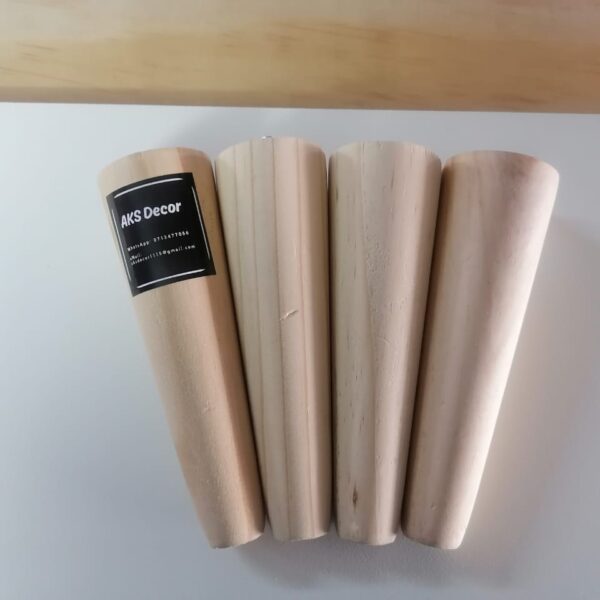 Wooden screw on legs (H150)